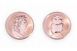 Mi Moneda Munt - Shiny Rosé Roman / Scarabee Large